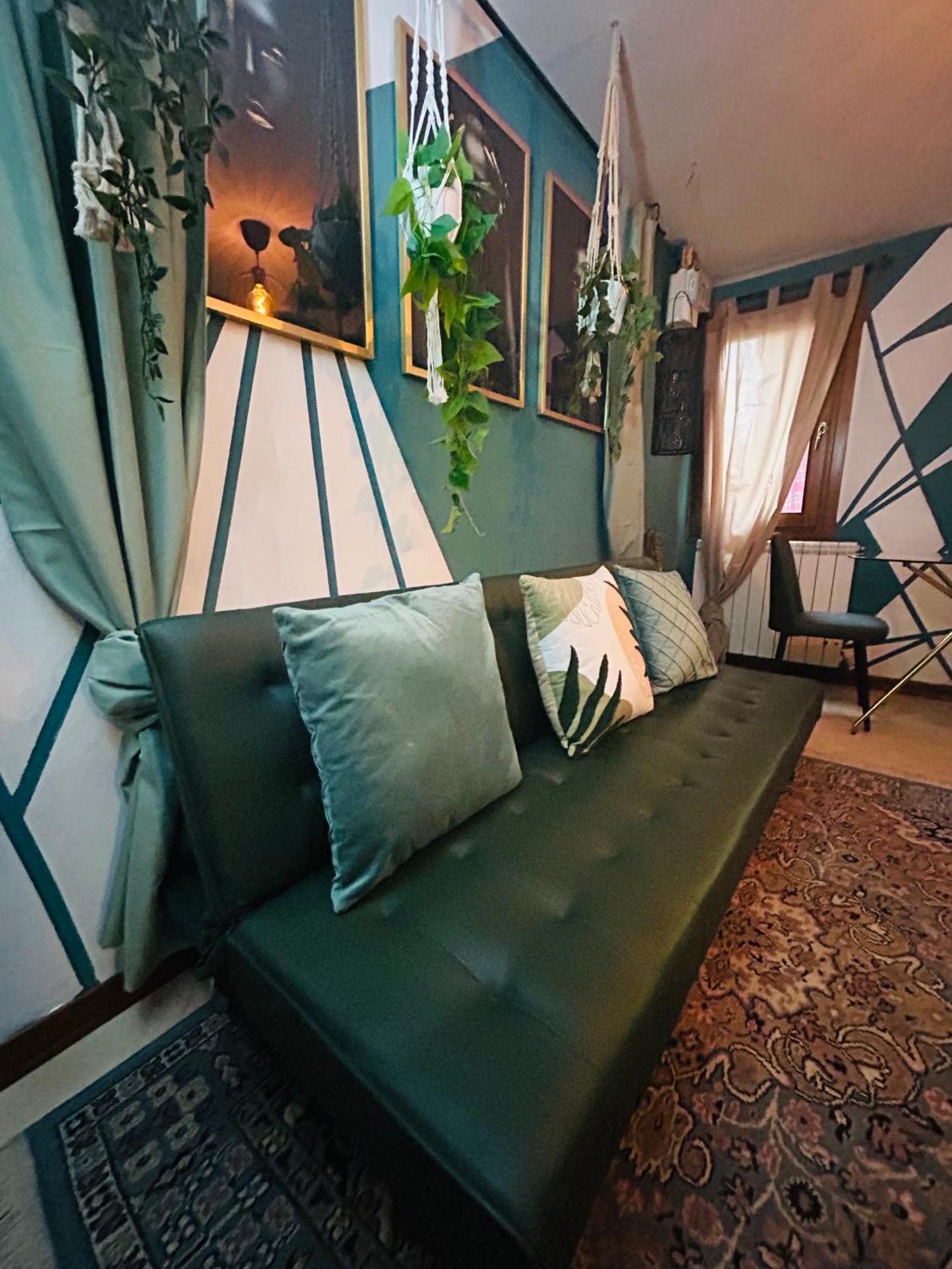 Family House Di Genny E Nicola Small Suite Чоджия Екстериор снимка